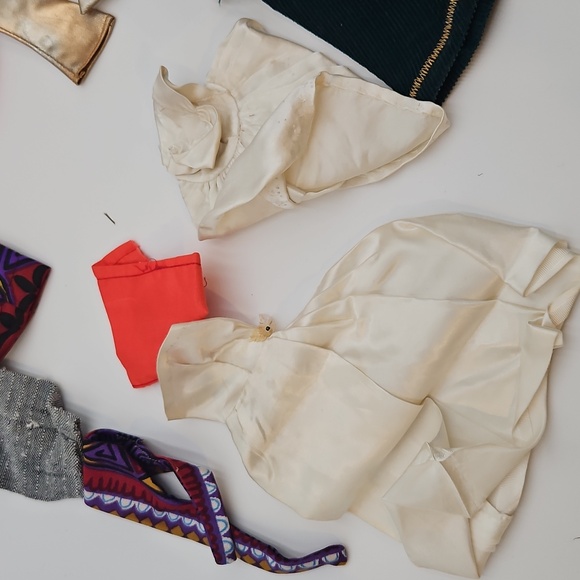 Vintage Barbie Mattel Fashion Doll Clothes Lot Assortment Random Old Clothes - Picture 10 of 10